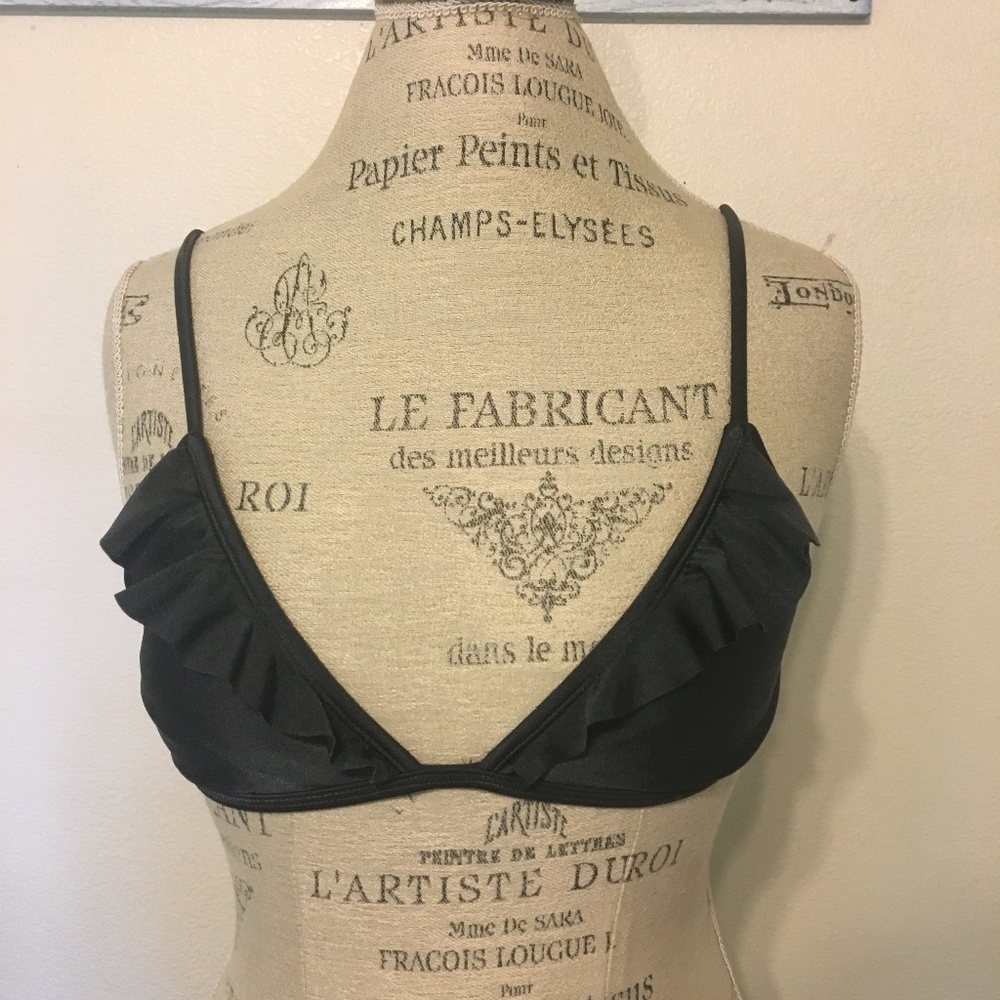 Ruffled Roxy Bkini Top